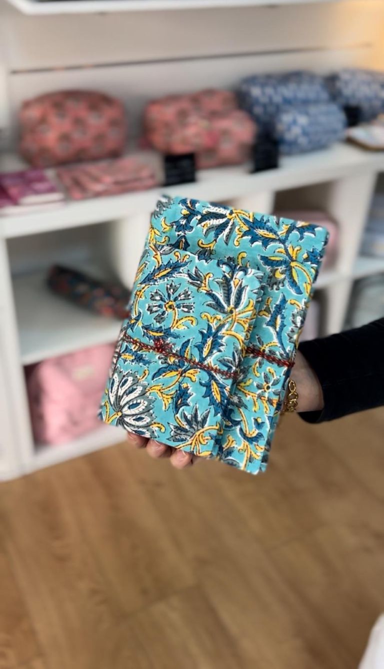 libreta forrada tela floral