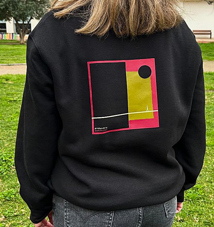 sudadera unisex diseÑadora nacional algodon organico ciudad trasera